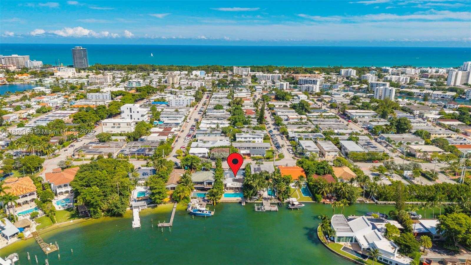 Small Image of 8220 HAWTHORNE AVE, Miami Beach Number 30