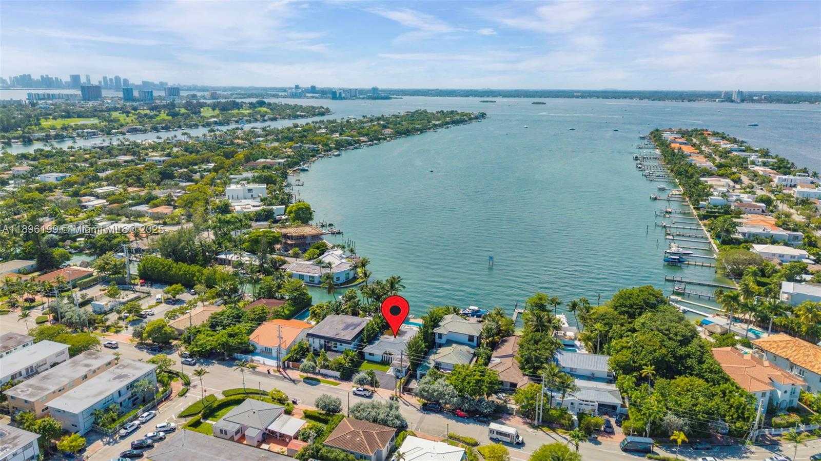 Small Image of 8220 HAWTHORNE AVE, Miami Beach Number 37