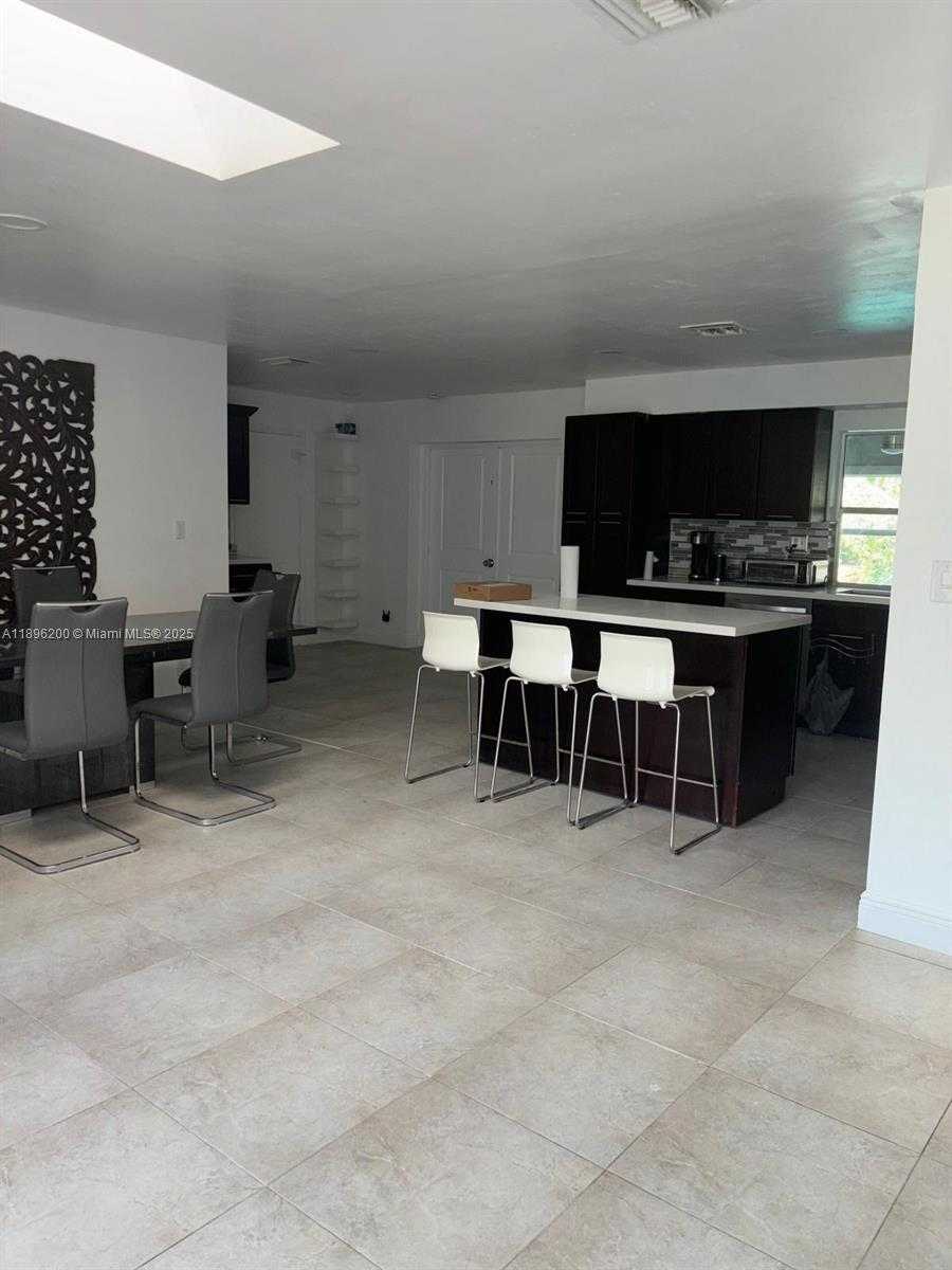 Small Image of 690 NORTH WEST 68TH AVE, Plantation Number 17