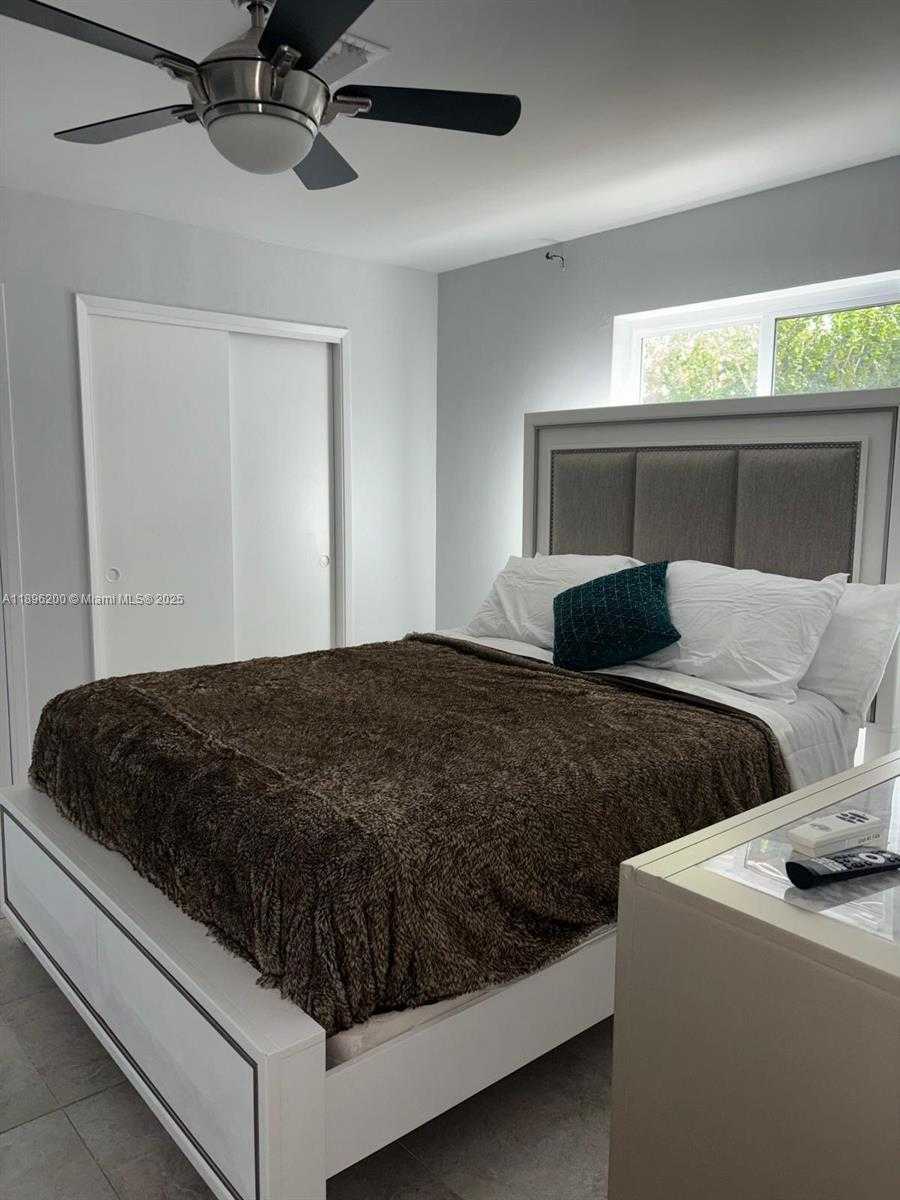 Small Image of 690 NORTH WEST 68TH AVE, Plantation Number 19