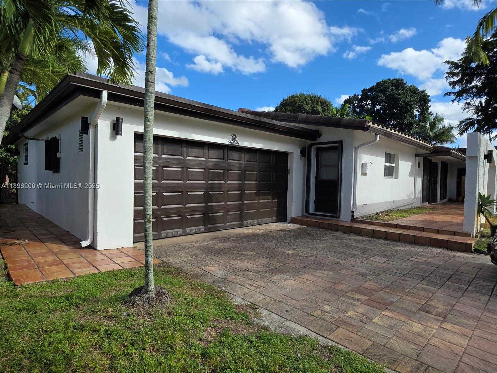 Small Image of 690 NORTH WEST 68TH AVE, Plantation Number 3