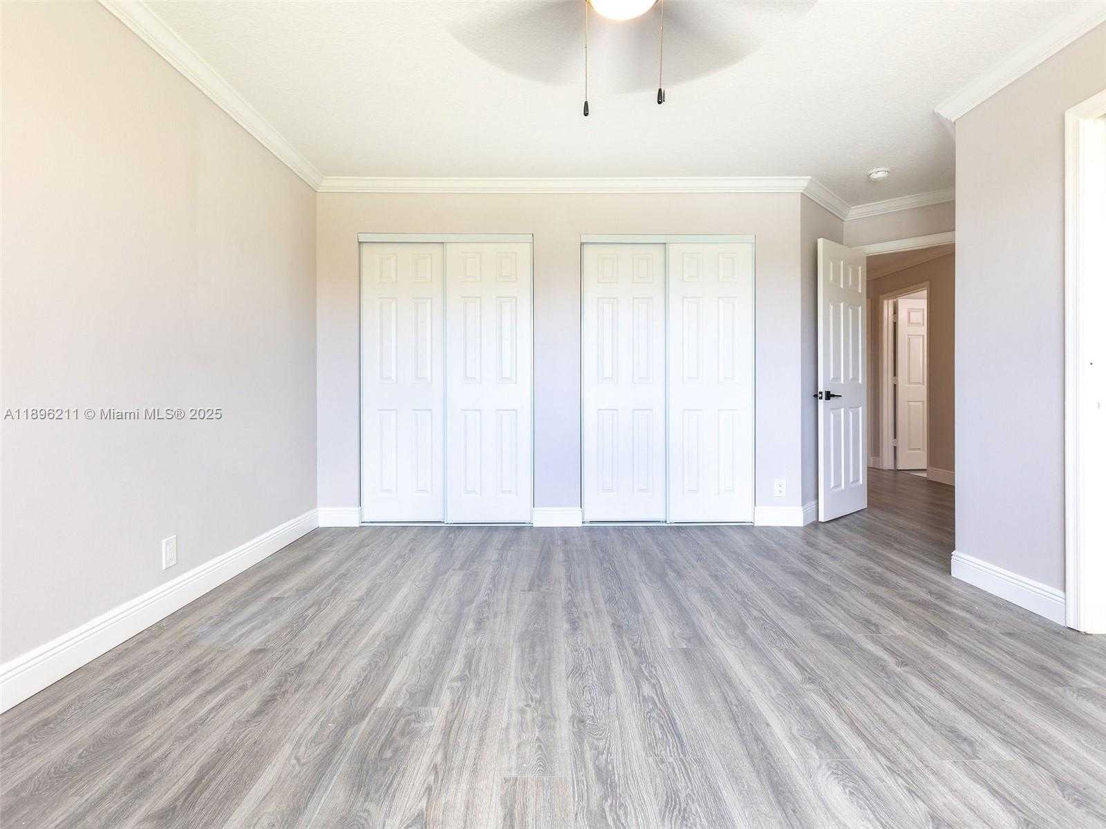 Small Image of 2538 HUNTERS RUN WAY #2538, Weston Number 45