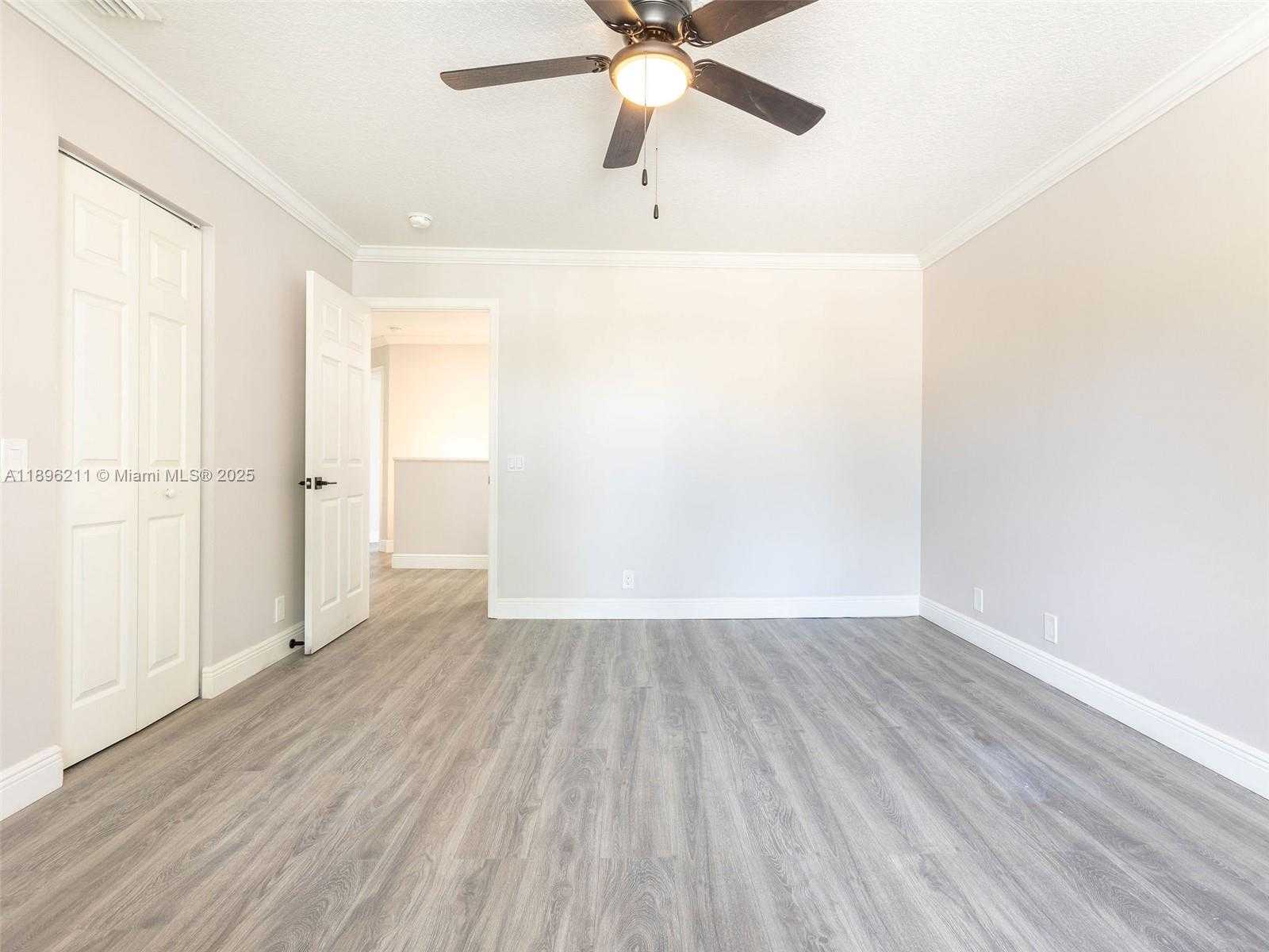 Small Image of 2538 HUNTERS RUN WAY #2538, Weston Number 53