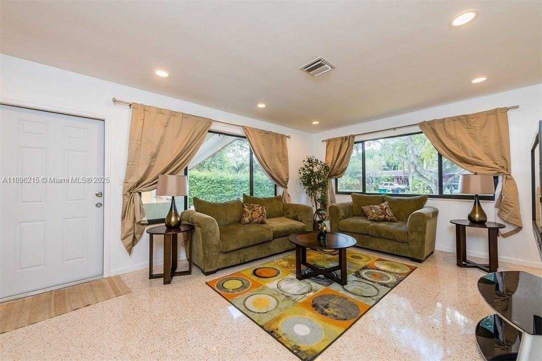 Small Image of 7830 SOUTH WEST 99TH ST, Miami Number 10
