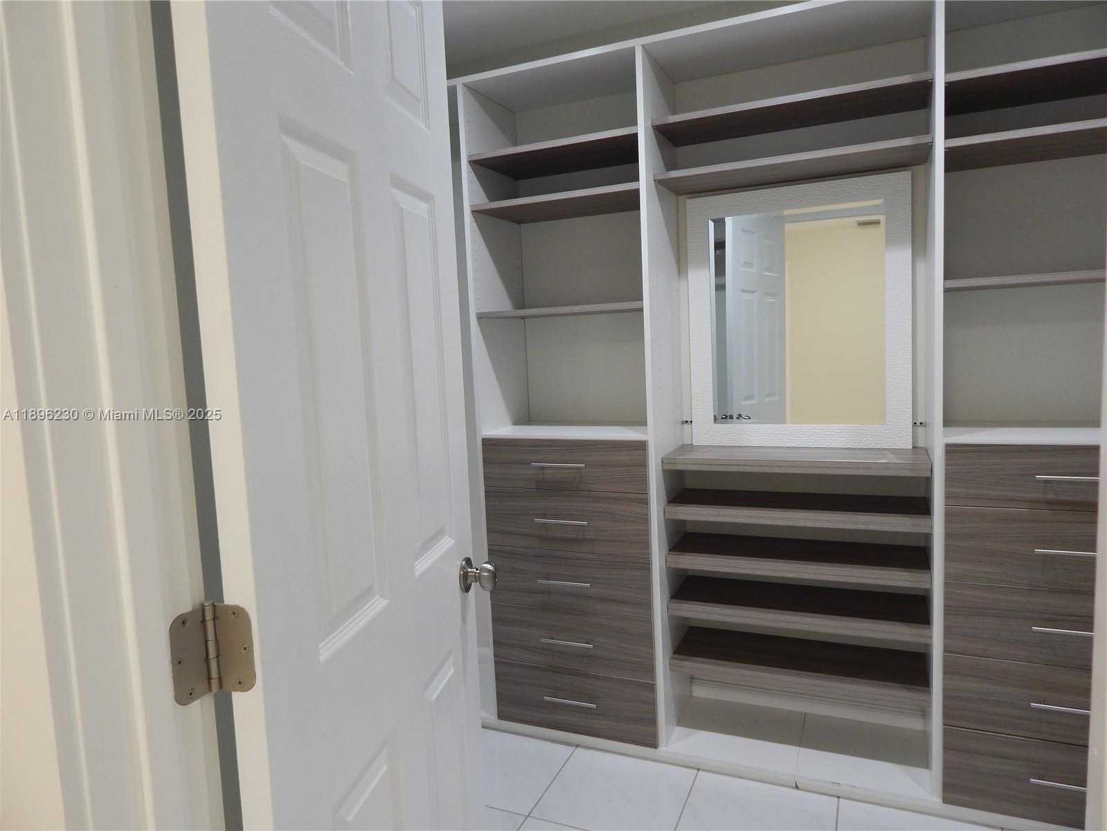 Small Image of 11530 SOUTH WEST 92ND ST, Miami Number 32