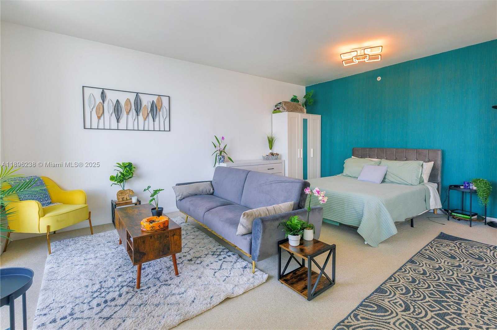 Small Image of 244 BISCAYNE BLVD #3205, Miami Number 4