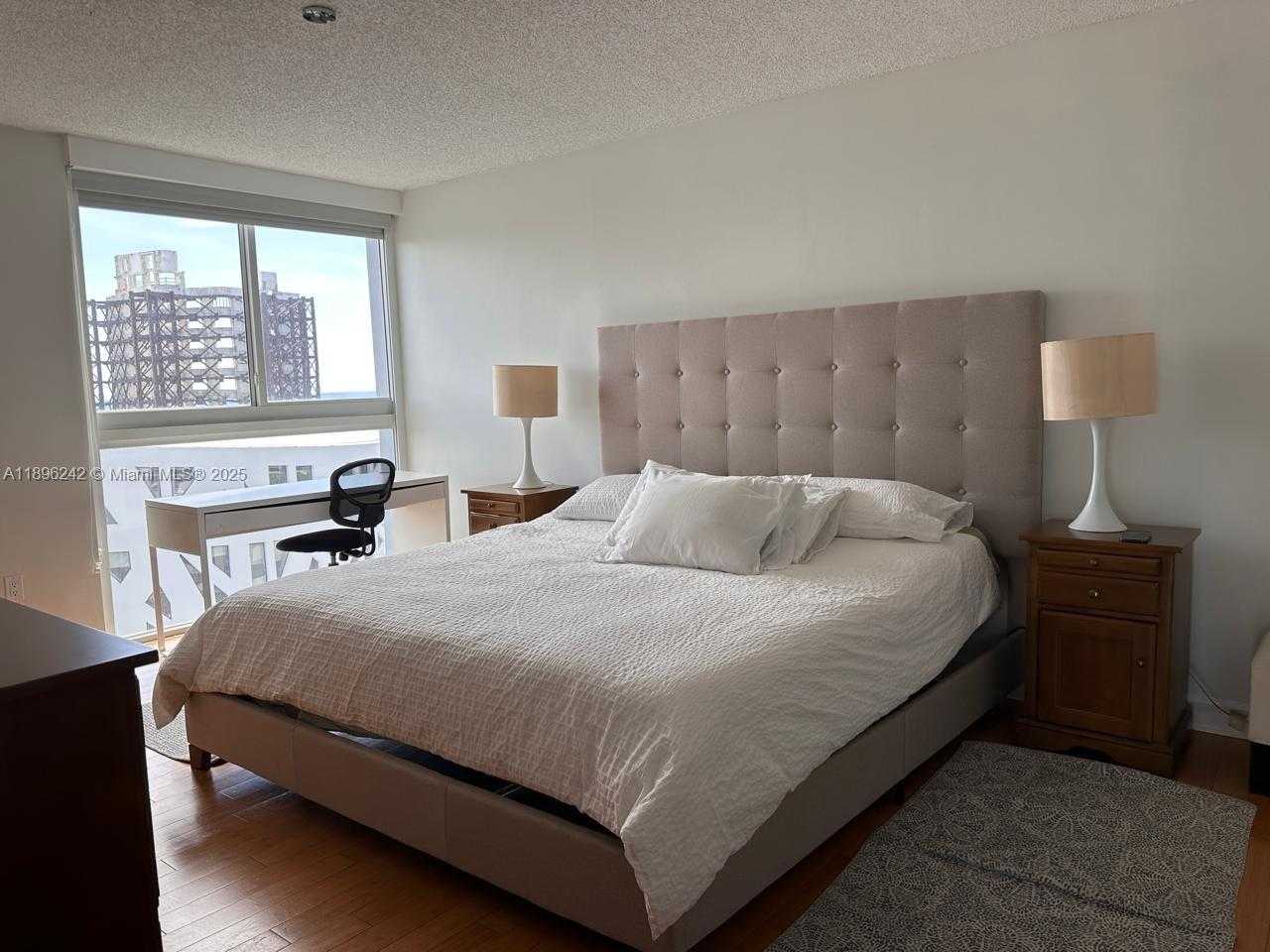 Small Image of 3200 COLLINS AVE #7-4, Miami Beach Number 5