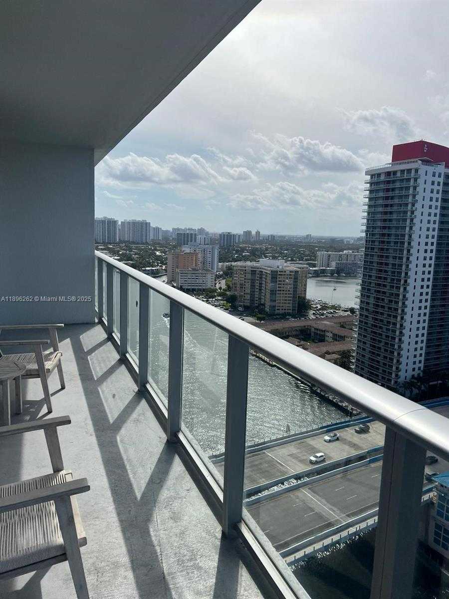 Small Image of 4010 SOUTH OCEAN DR #R2004, Hollywood Number 15