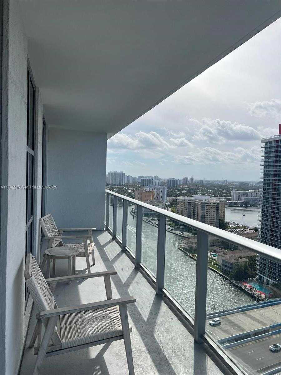 Small Image of 4010 SOUTH OCEAN DR #R2004, Hollywood Number 18