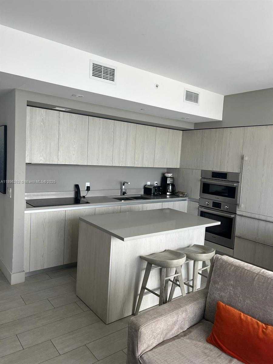 Small Image of 4010 SOUTH OCEAN DR #R2004, Hollywood Number 21