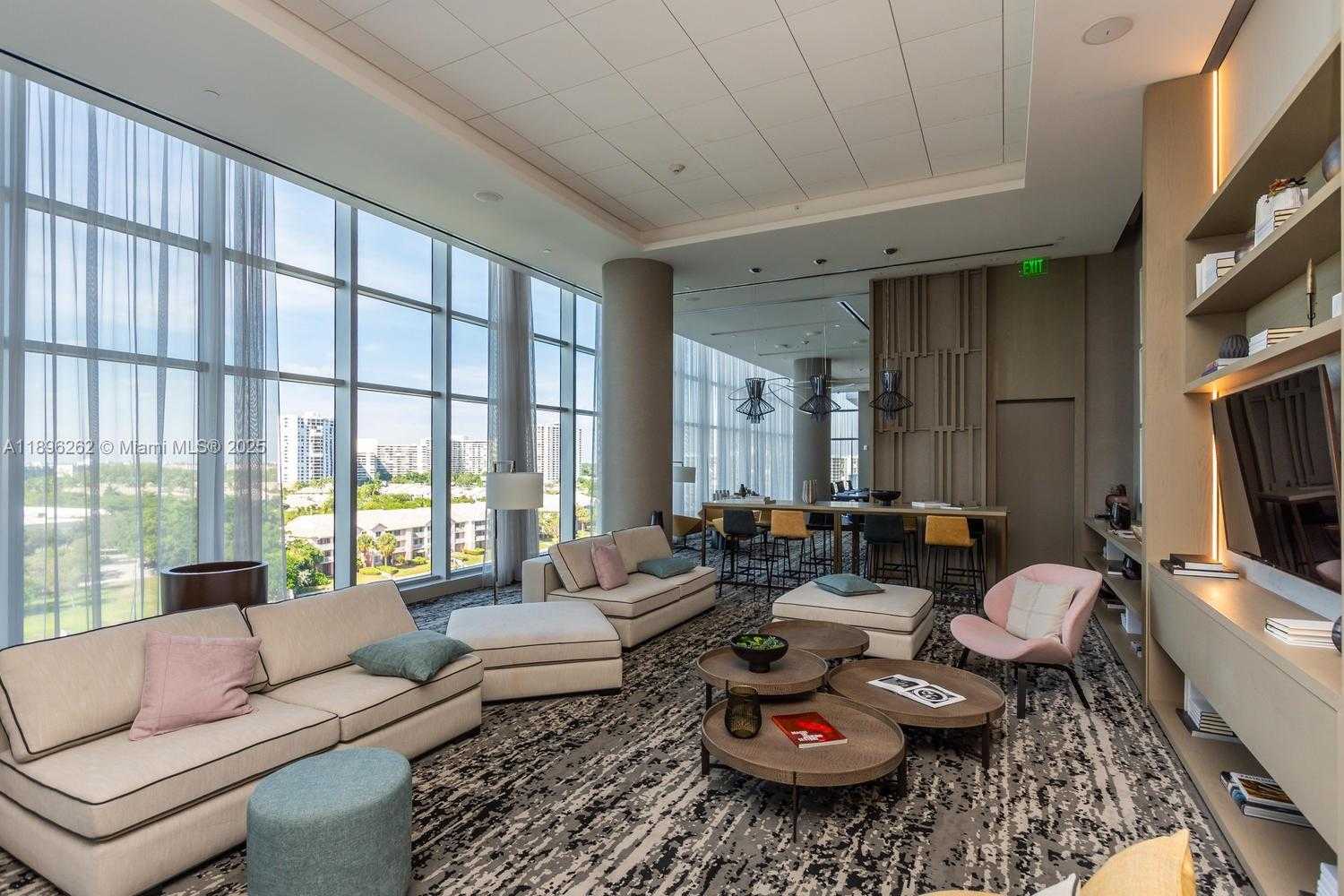Small Image of 4010 SOUTH OCEAN DR #R2004, Hollywood Number 31