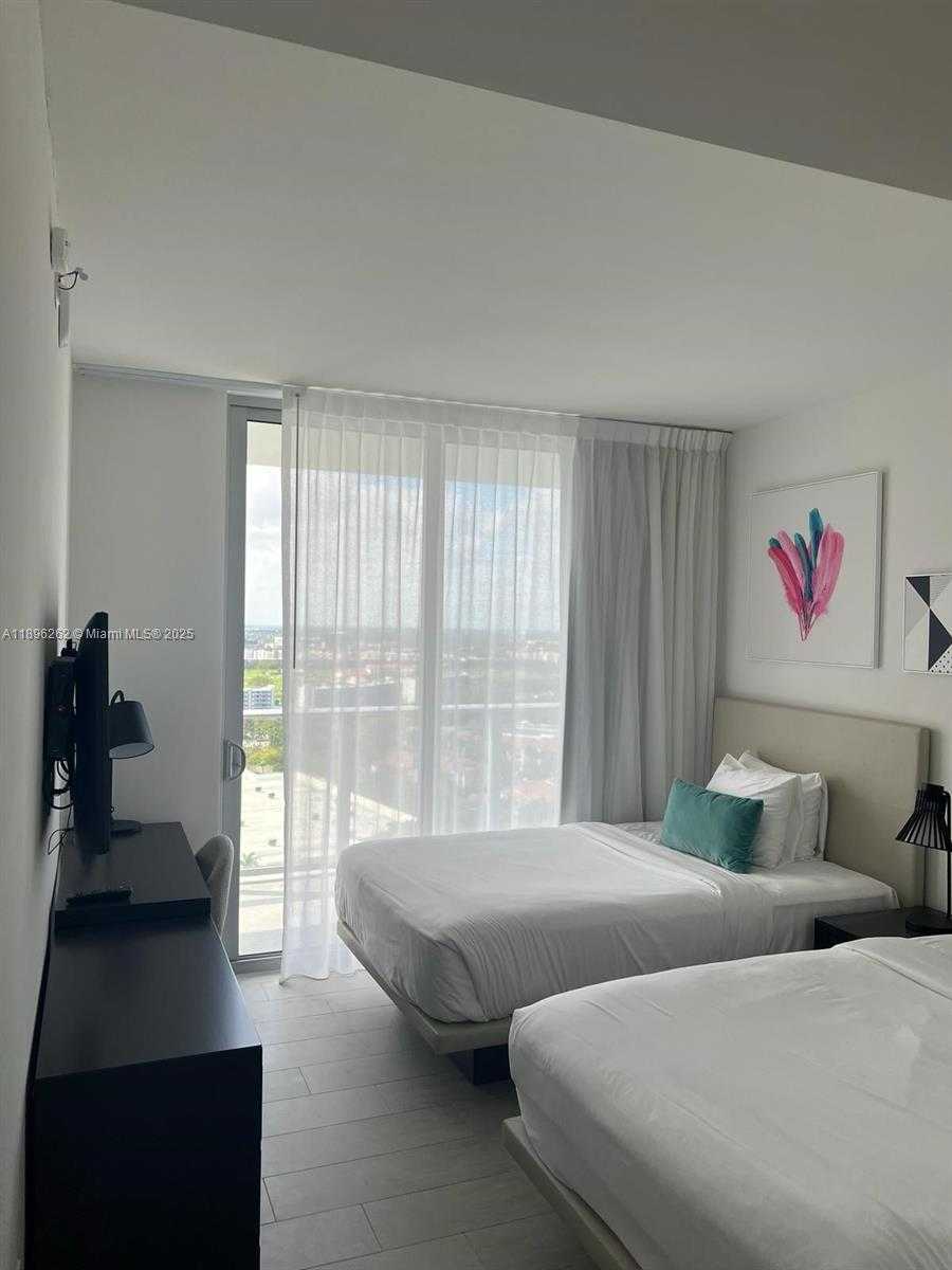 Small Image of 4010 SOUTH OCEAN DR #R2004, Hollywood Number 6