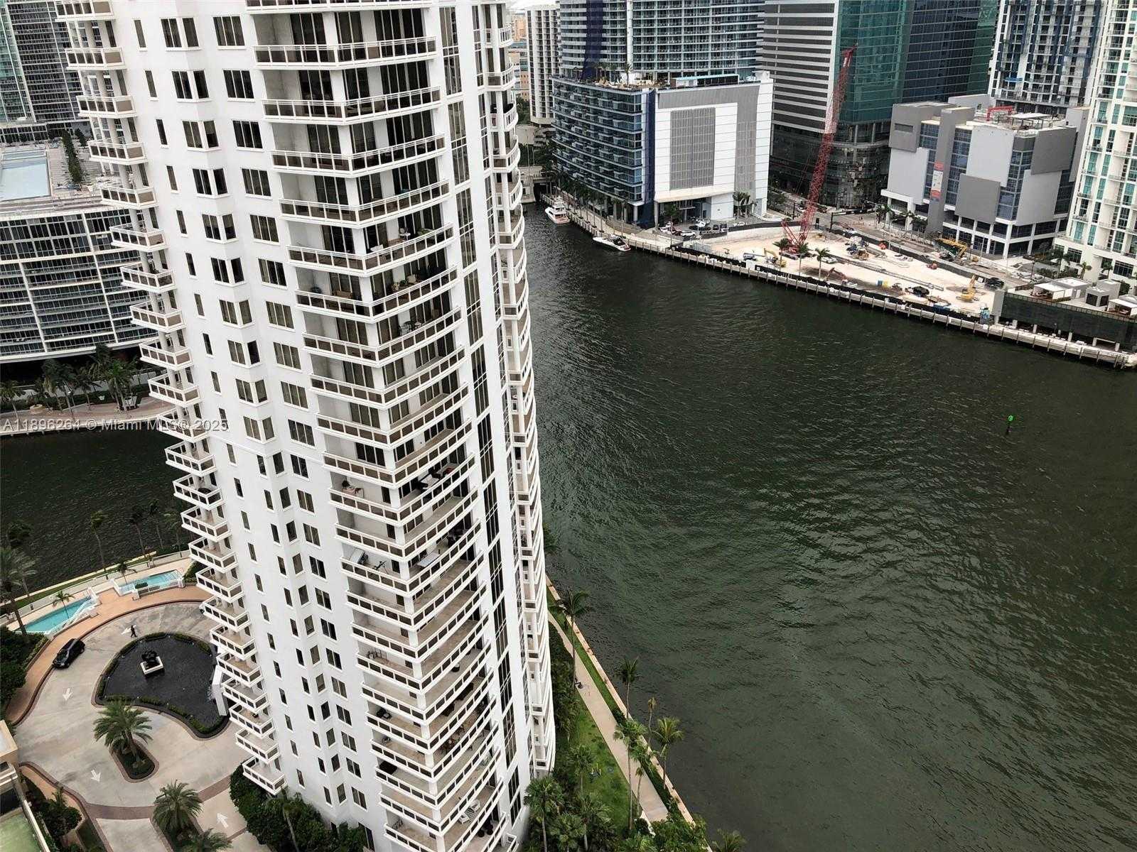 Small Image of 900 BRICKELL KEY BLVD #2205, Miami Number 3