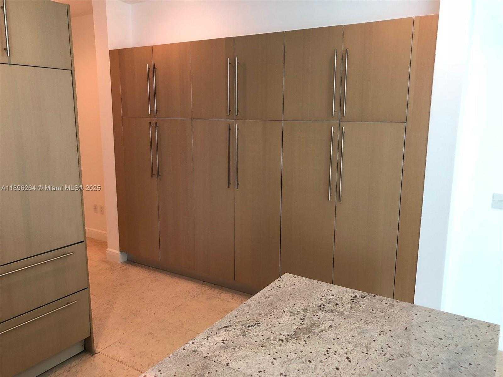 Small Image of 900 BRICKELL KEY BLVD #2205, Miami Number 9