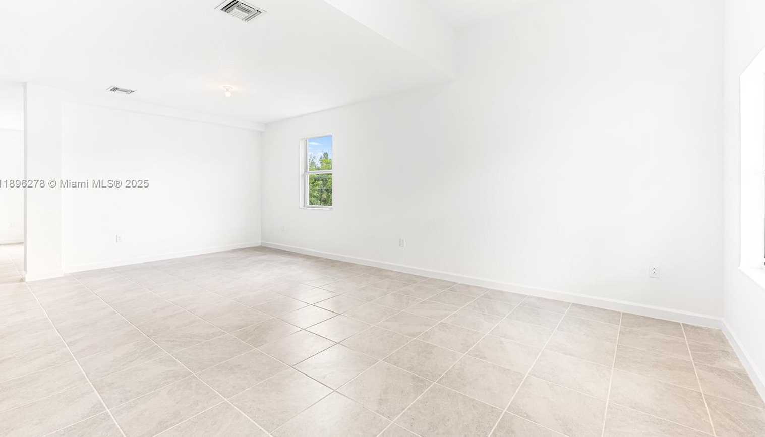 Small Image of 2232 SOUTH EAST 30TH ST #., Homestead Number 18
