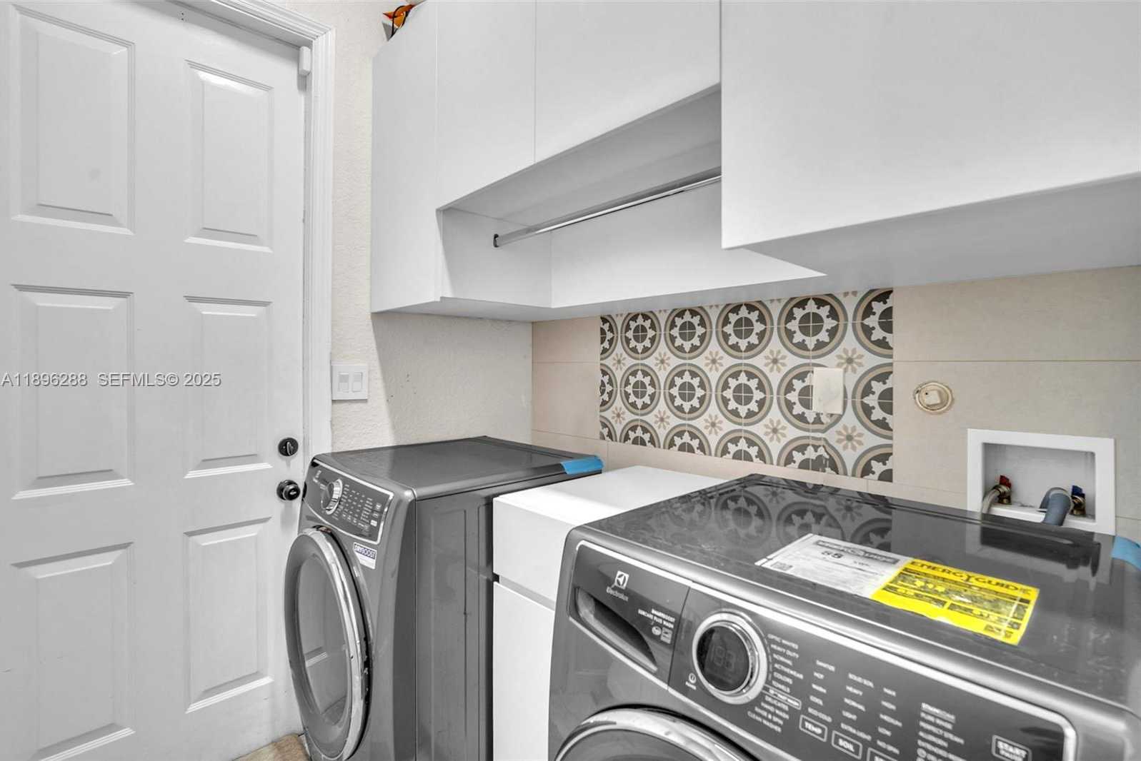 Small Image of 3586 SOUTH WEST 143RD AVE, Miramar Number 33