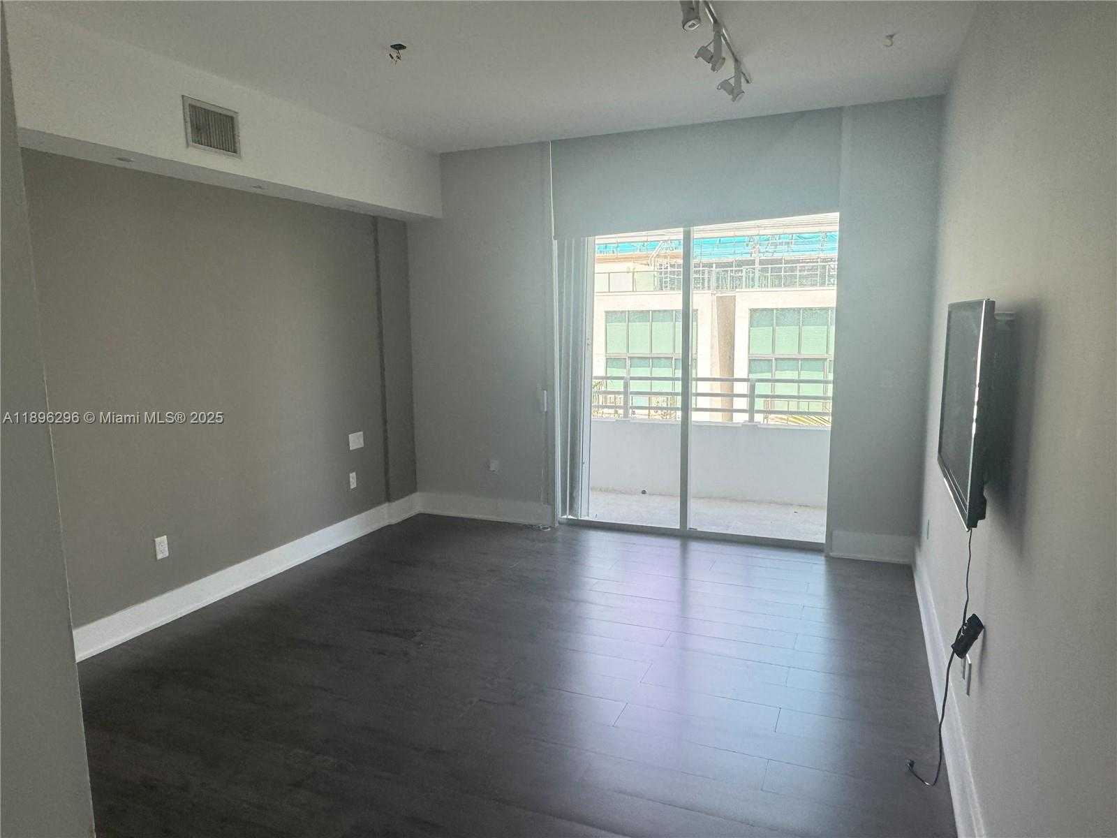 Small Image of 5970 INDIAN CREEK DR #PH-3, Miami Beach Number 10