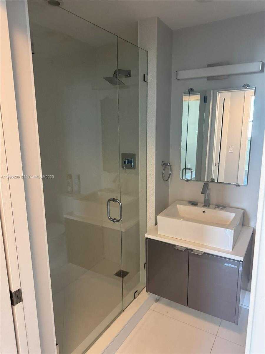 Small Image of 5970 INDIAN CREEK DR #PH-3, Miami Beach Number 23