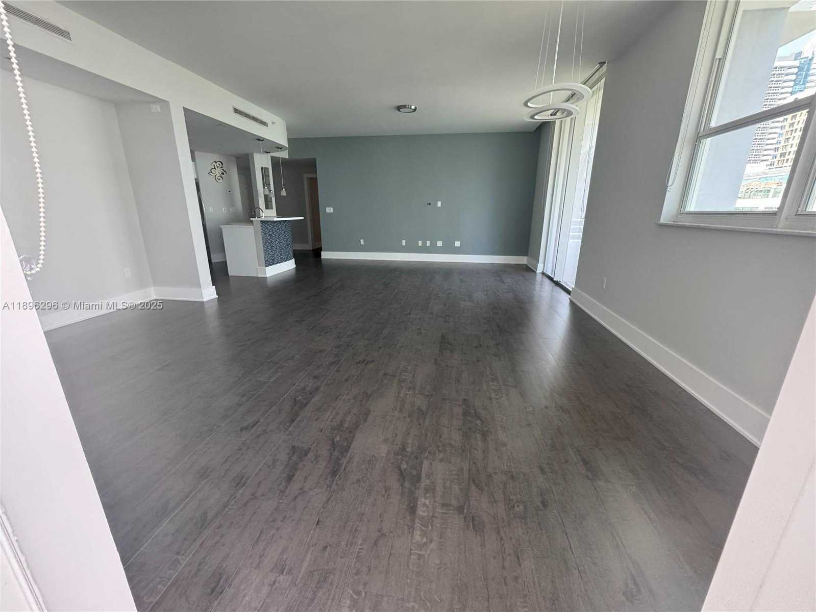 Small Image of 5970 INDIAN CREEK DR #PH-3, Miami Beach Number 3