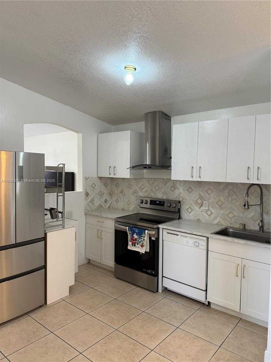 Small Image of 20752 SOUTH WEST 121ST CT #1, Miami Number 15