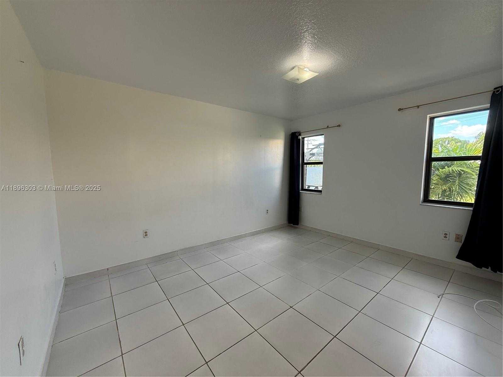 Small Image of 20752 SOUTH WEST 121ST CT #1, Miami Number 21