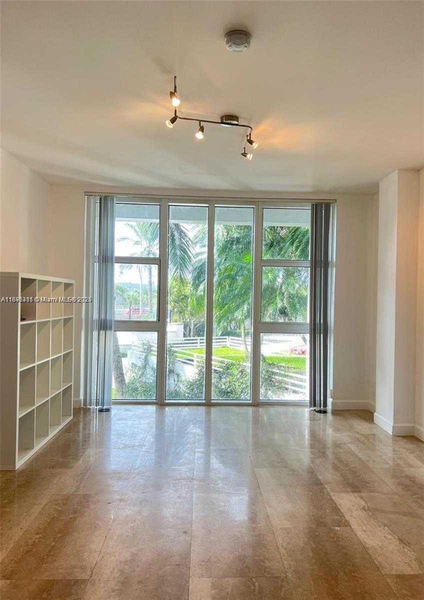 Small Image of 10275 COLLINS AVE #111, Bal Harbour Number 12