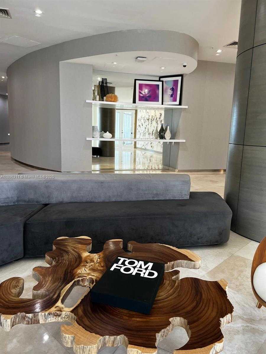 Small Image of 10275 COLLINS AVE #111, Bal Harbour Number 19