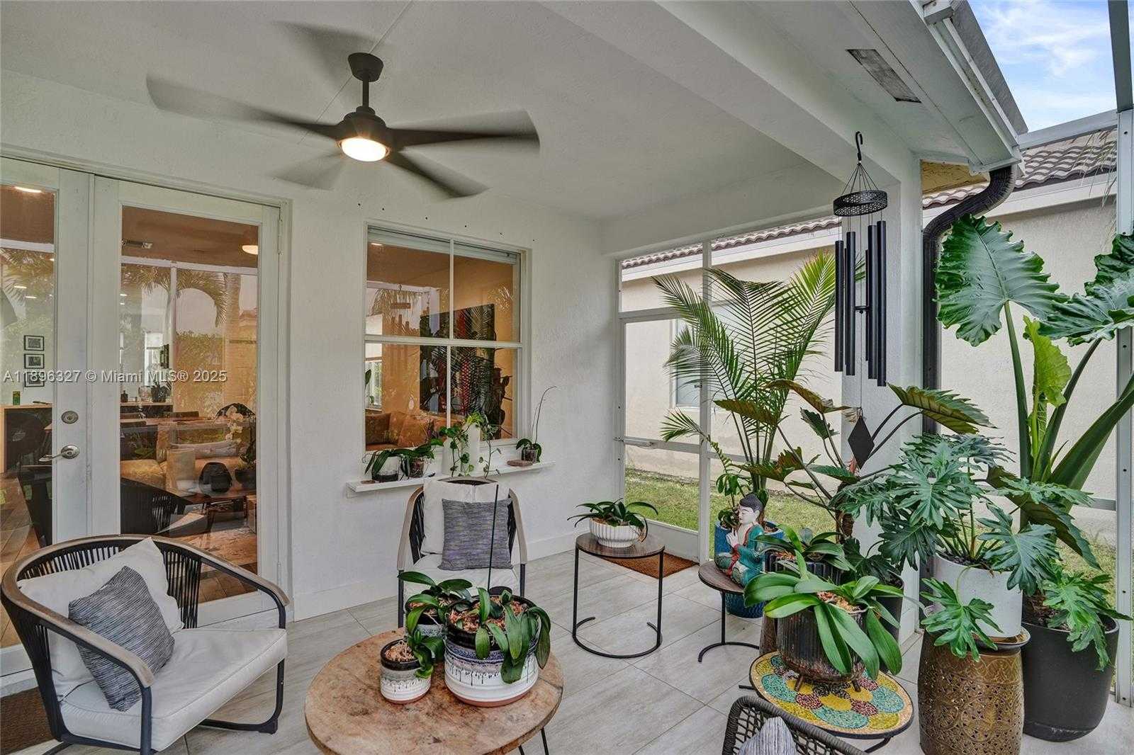 Small Image of 1725 WINTERBERRY LN #1725, Weston Number 46