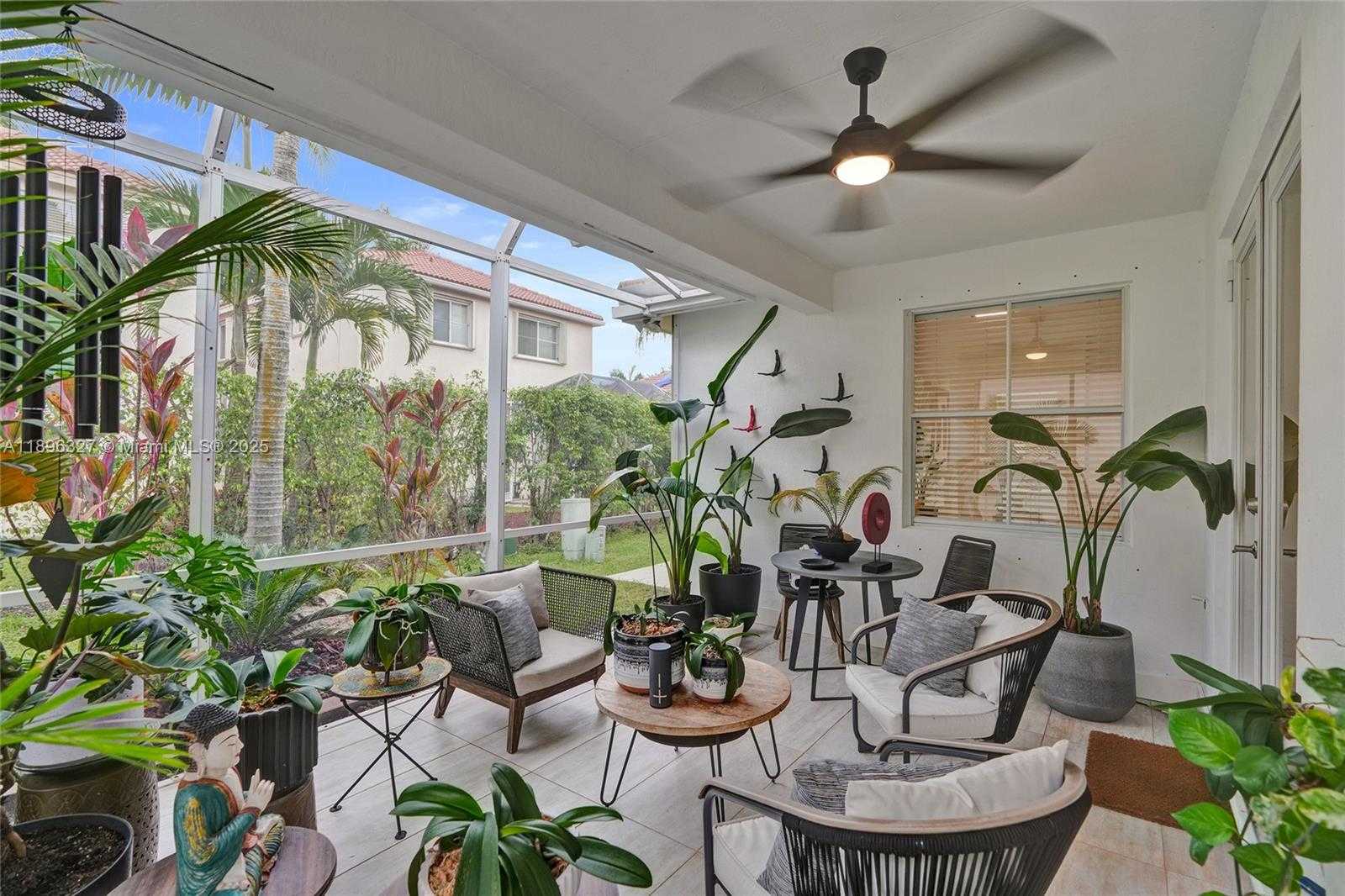Small Image of 1725 WINTERBERRY LN #1725, Weston Number 48