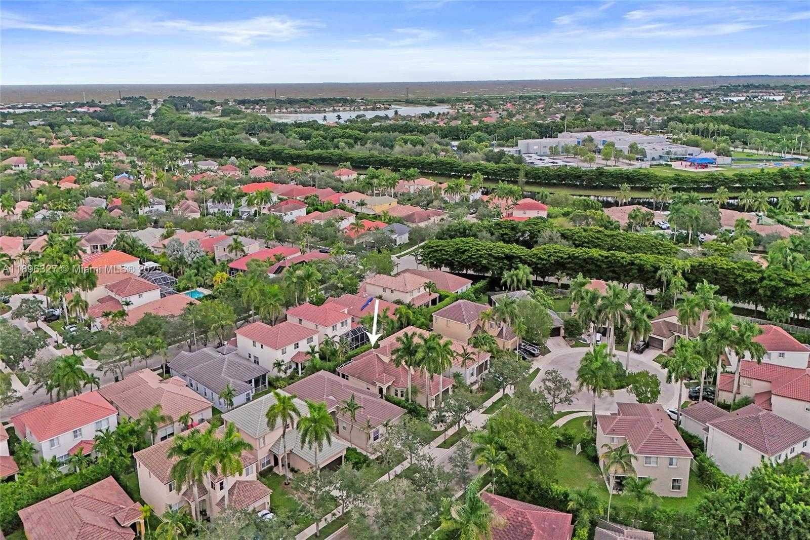 Small Image of 1725 WINTERBERRY LN #1725, Weston Number 62