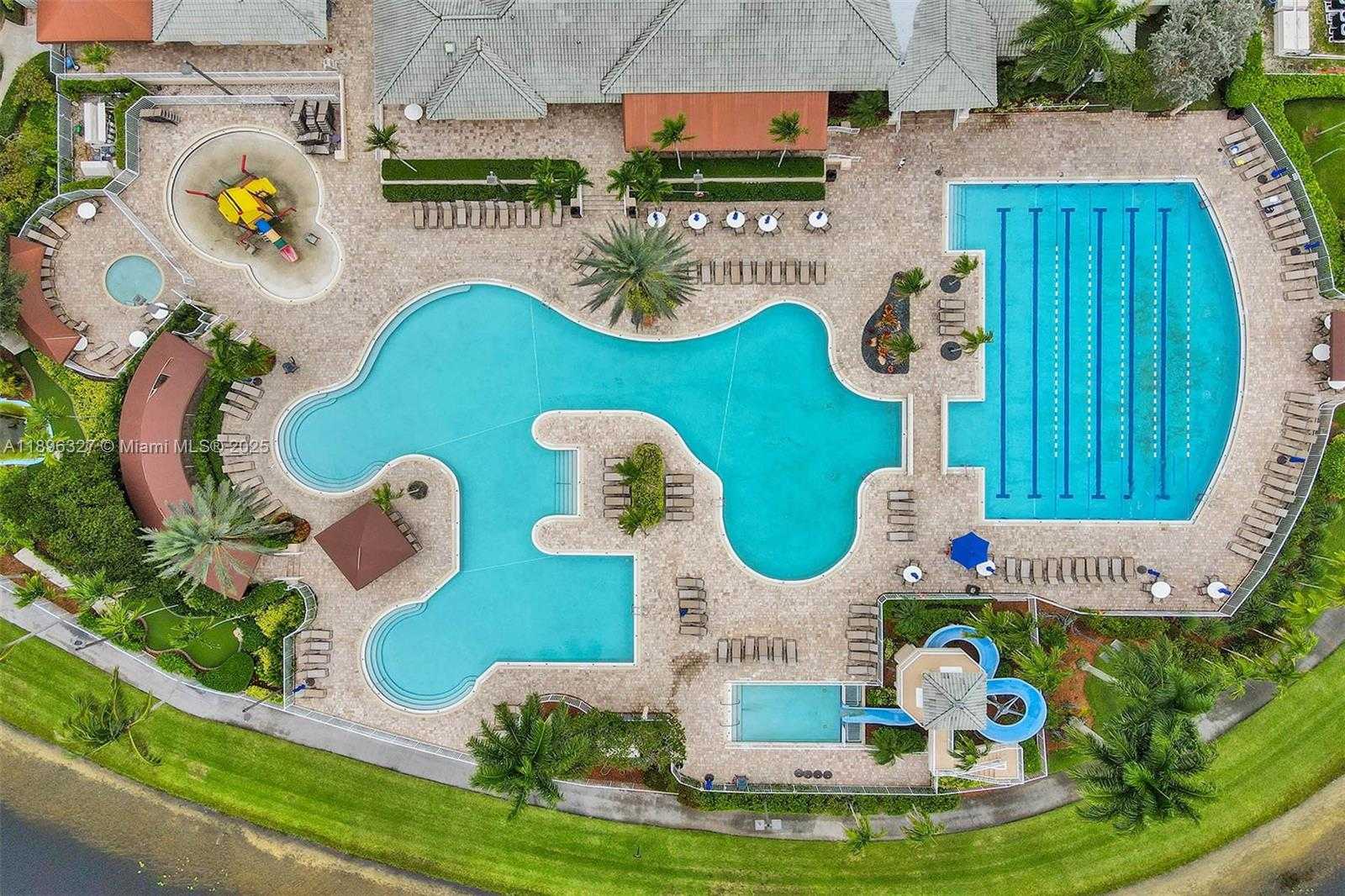 Small Image of 1725 WINTERBERRY LN #1725, Weston Number 76