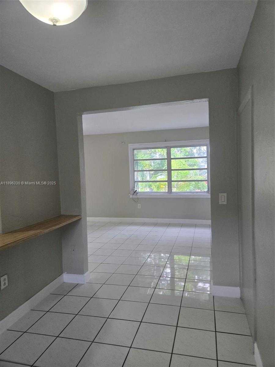 Small Image of 741 EAST 8TH ST, Hialeah Number 6