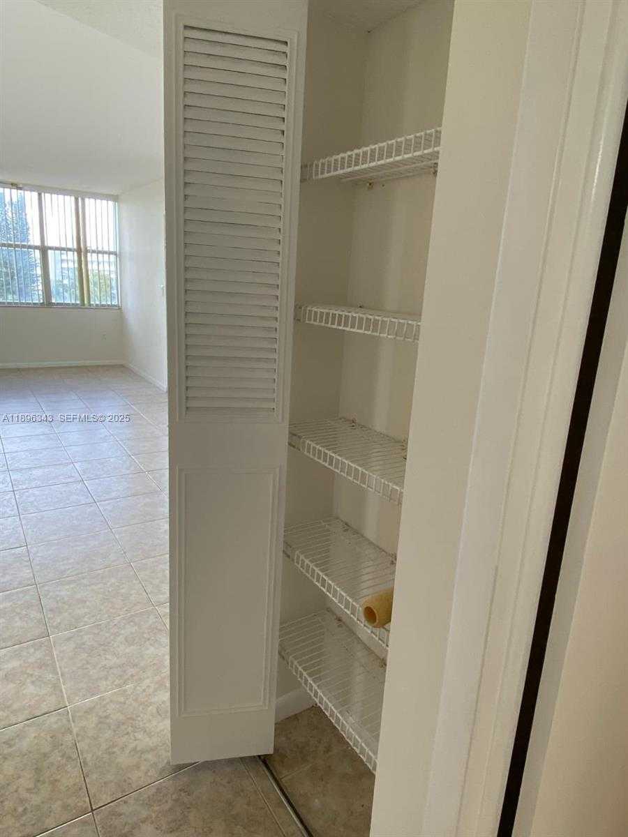 Small Image of 1200 Miami Gardens Dr, Miami, FL 33179, USA Number 10