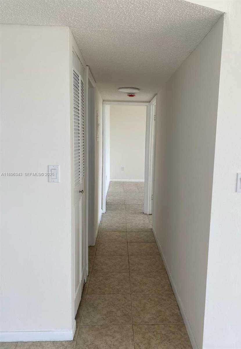 Small Image of 1200 Miami Gardens Dr, Miami, FL 33179, USA Number 11