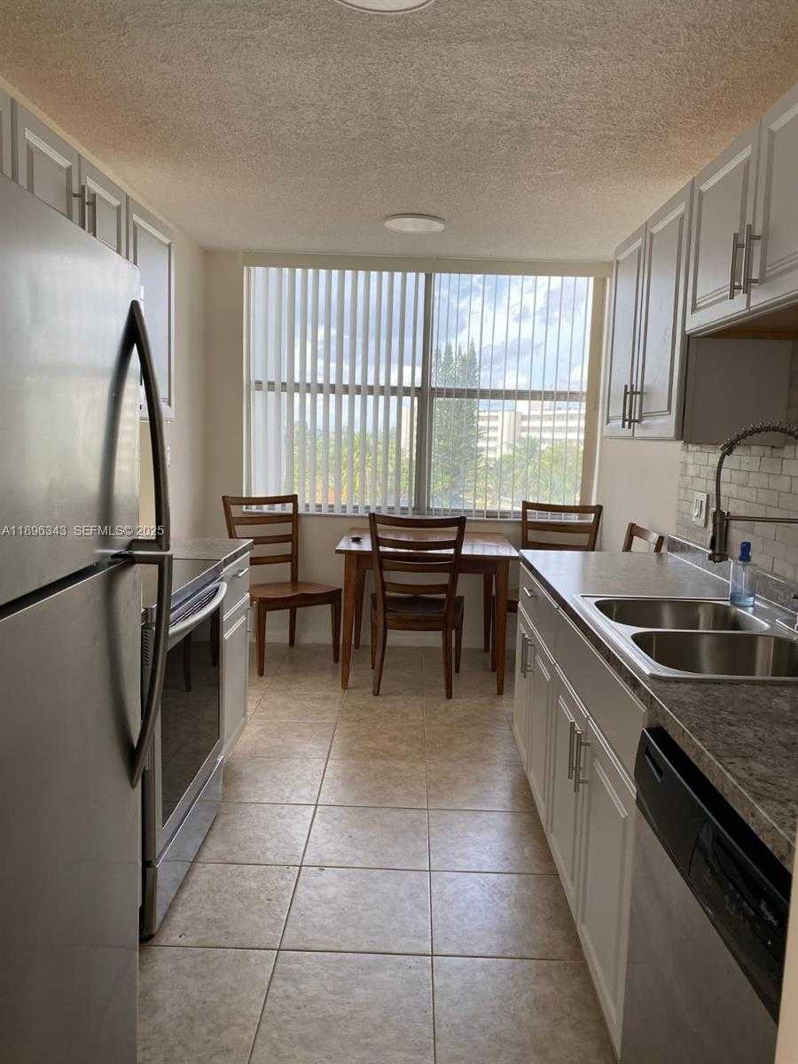 Small Image of 1200 Miami Gardens Dr, Miami, FL 33179, USA Number 14