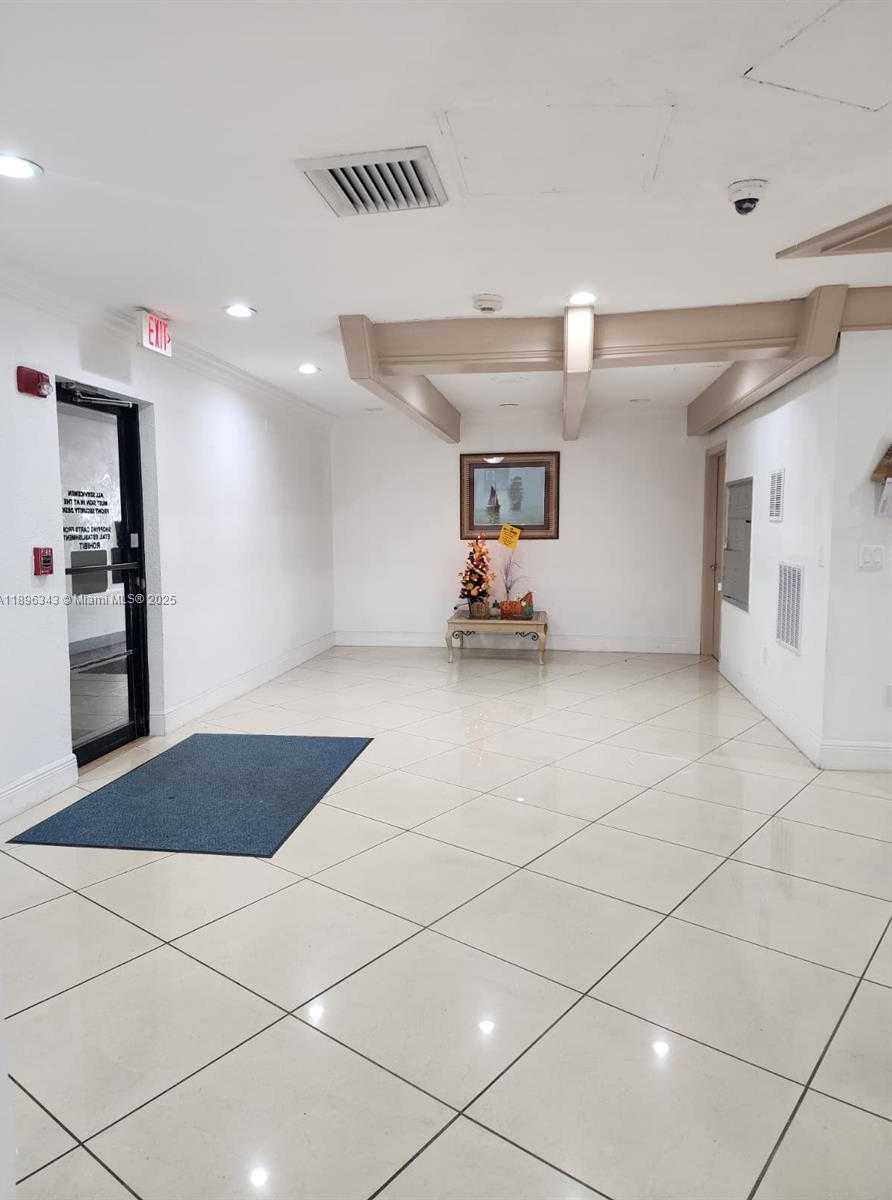 Small Image of 1200 Miami Gardens Dr, Miami, FL 33179, USA Number 22