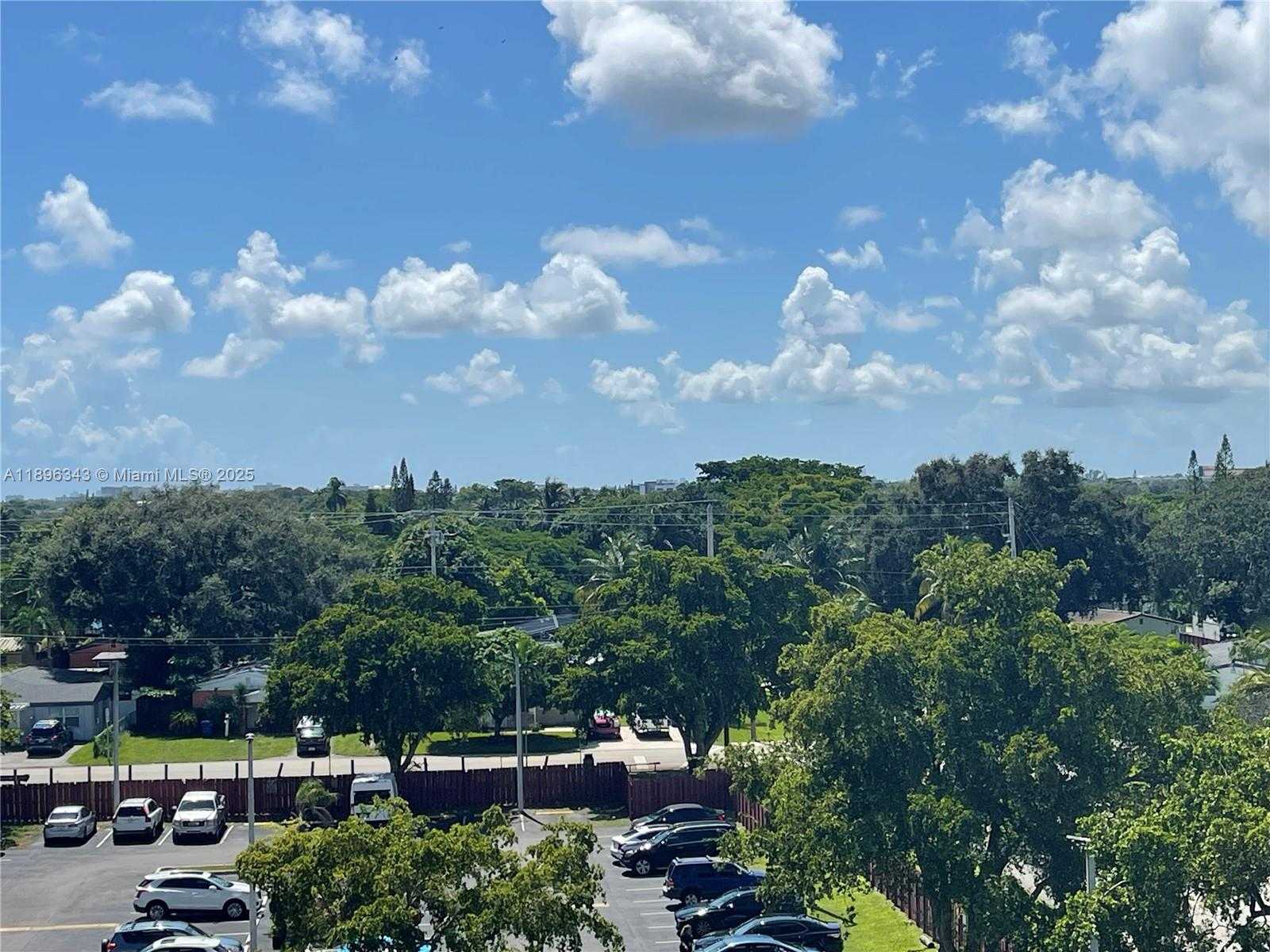 Small Image of 1200 Miami Gardens Dr, Miami, FL 33179, USA Number 5
