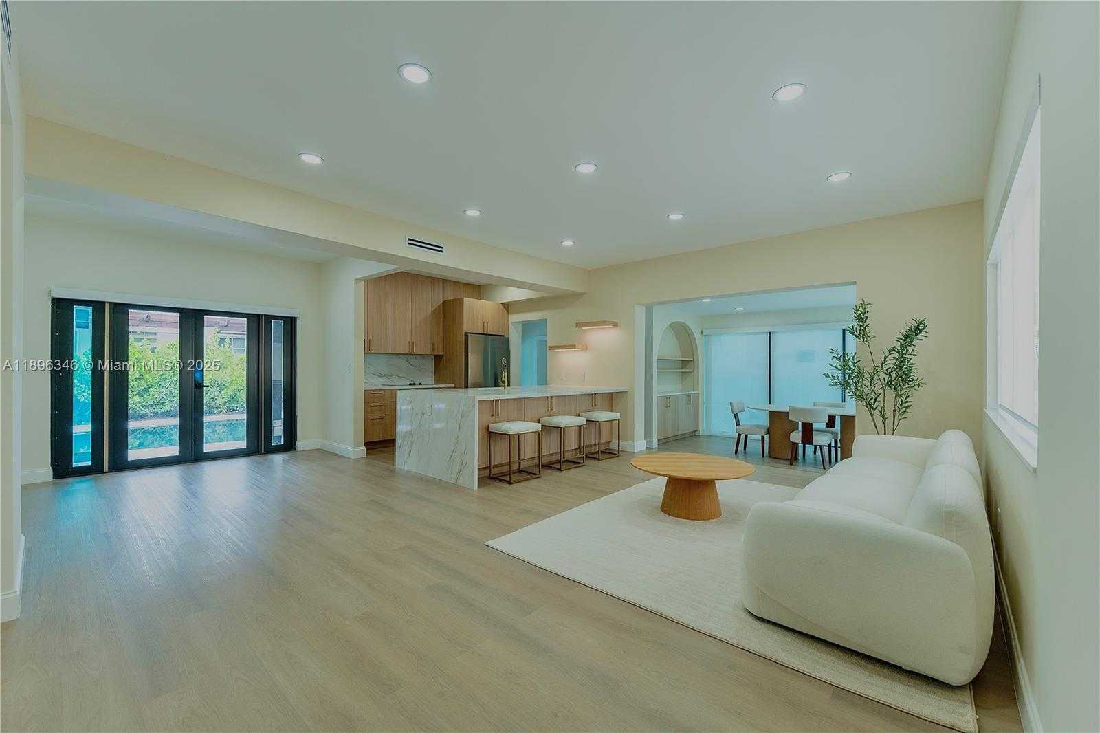 Small Image of 4144 ALTON RD #4144, Miami Beach Number 10