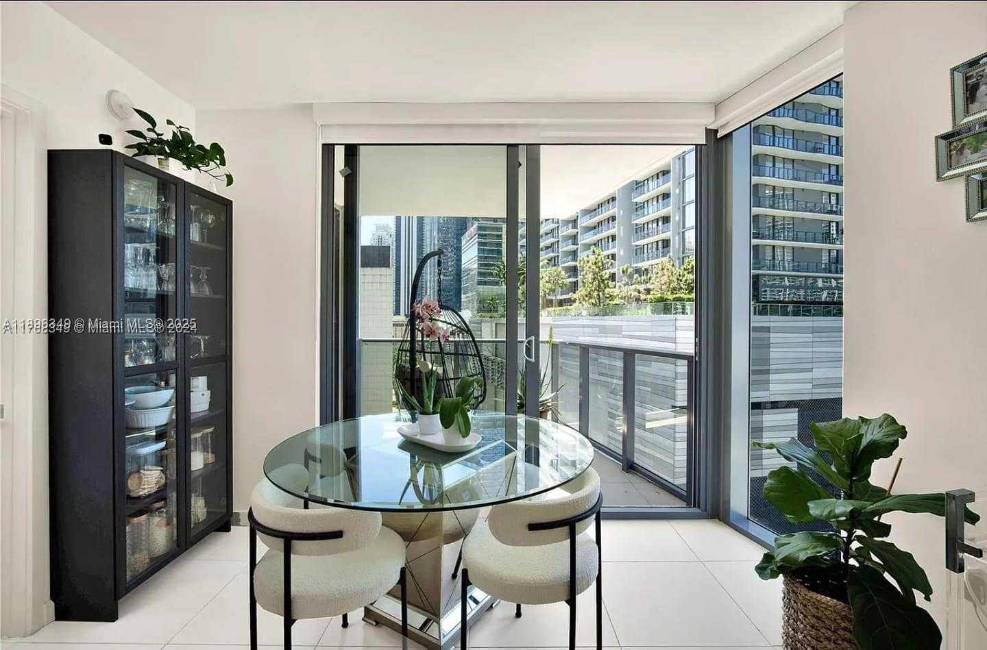 Small Image of 31 SOUTH EAST 6TH ST #1201, Miami Number 6