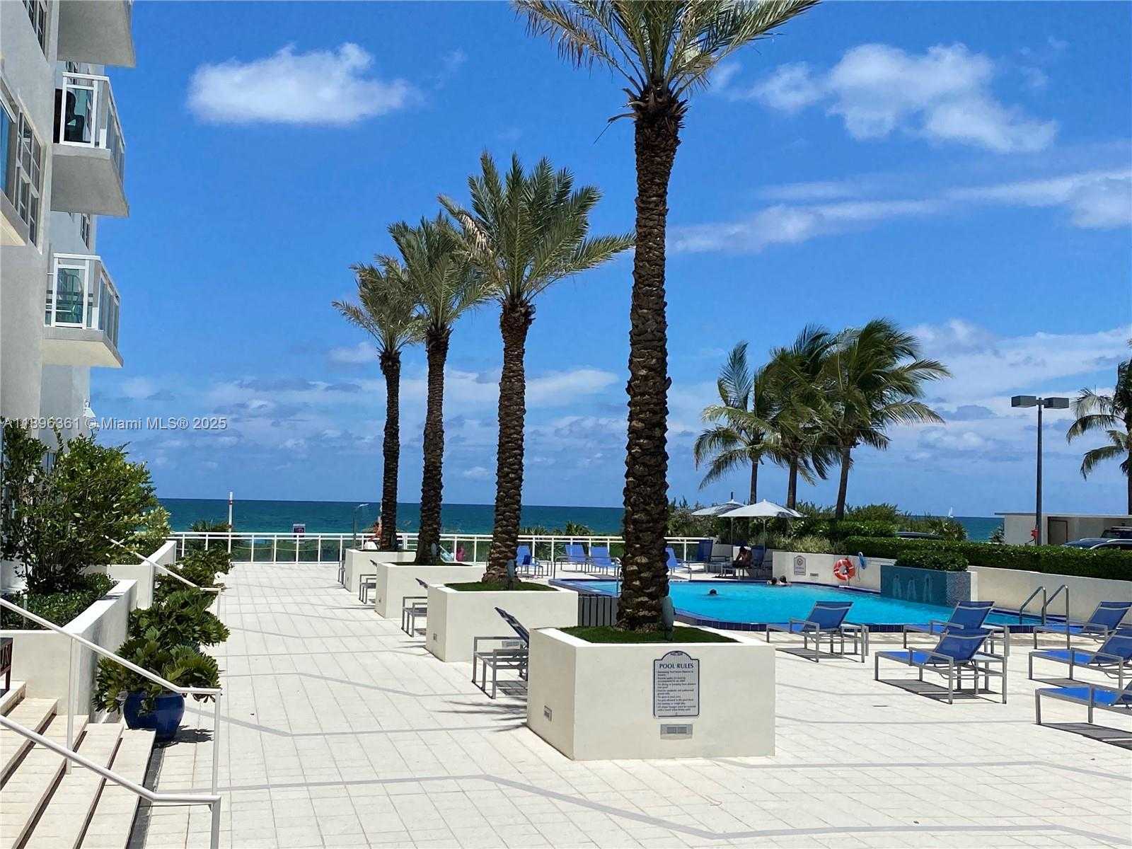 Small Image of 6917 COLLINS AVE #1422, Miami Beach Number 11