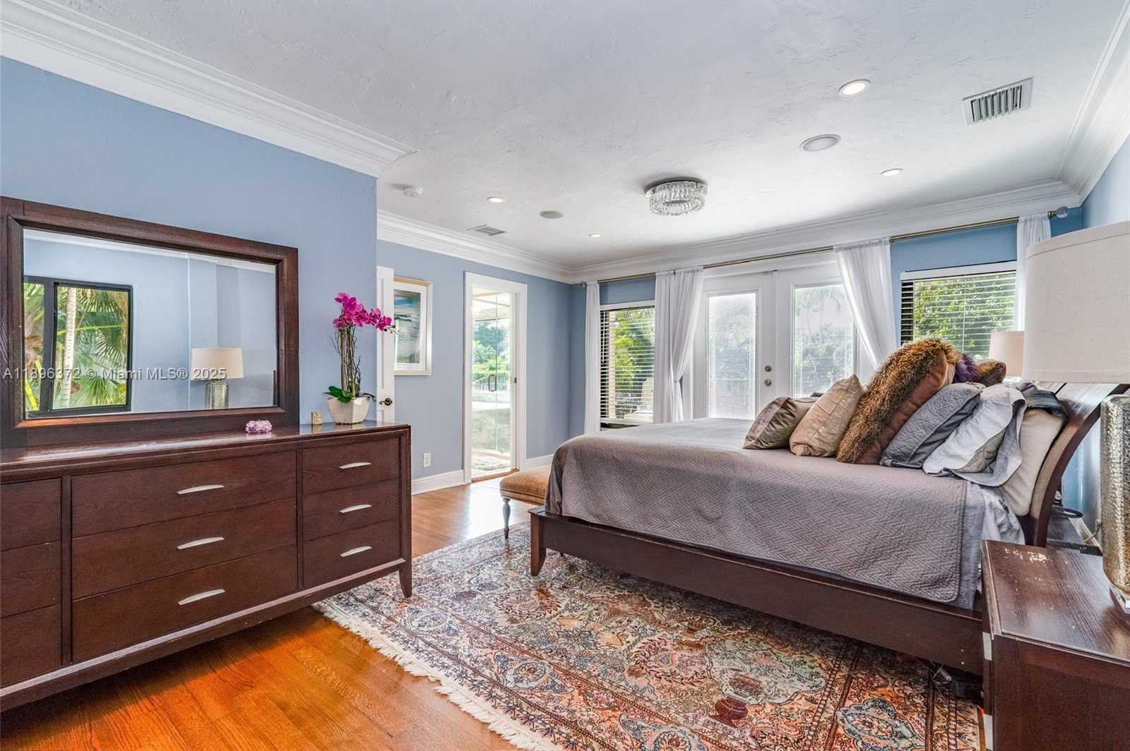 Small Image of 5808 ALTON RD, Miami Beach Number 15