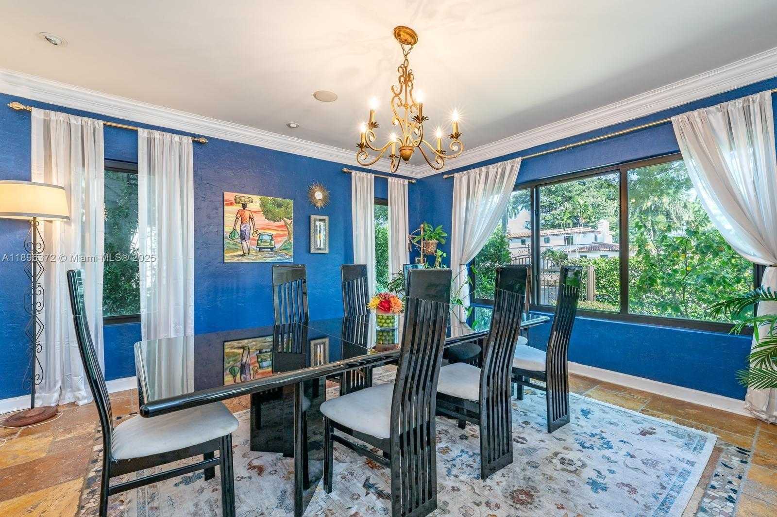 Small Image of 5808 ALTON RD, Miami Beach Number 6