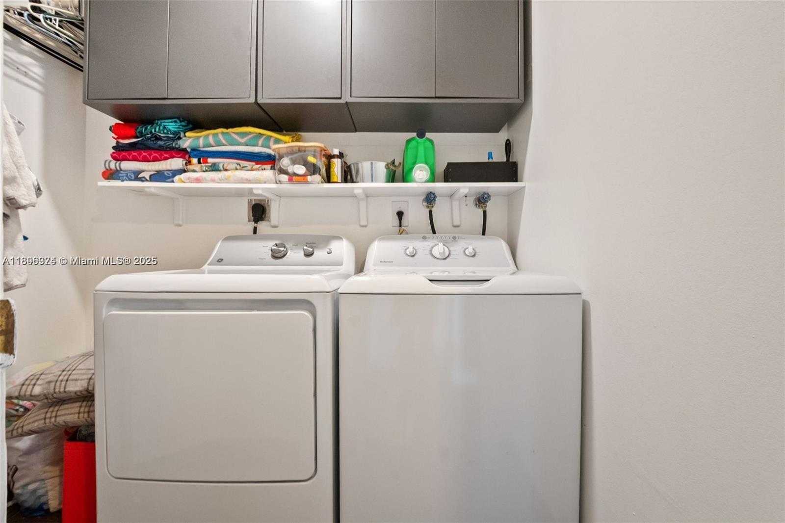 Small Image of 11341 NORTH WEST 52ND LN, Doral Number 26