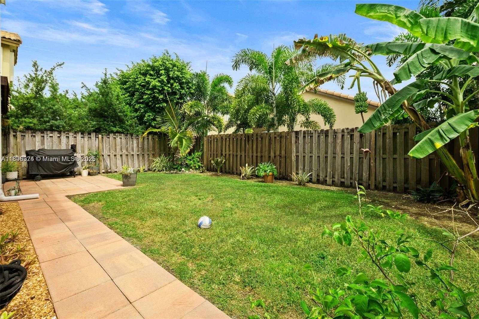 Small Image of 11341 NORTH WEST 52ND LN, Doral Number 29