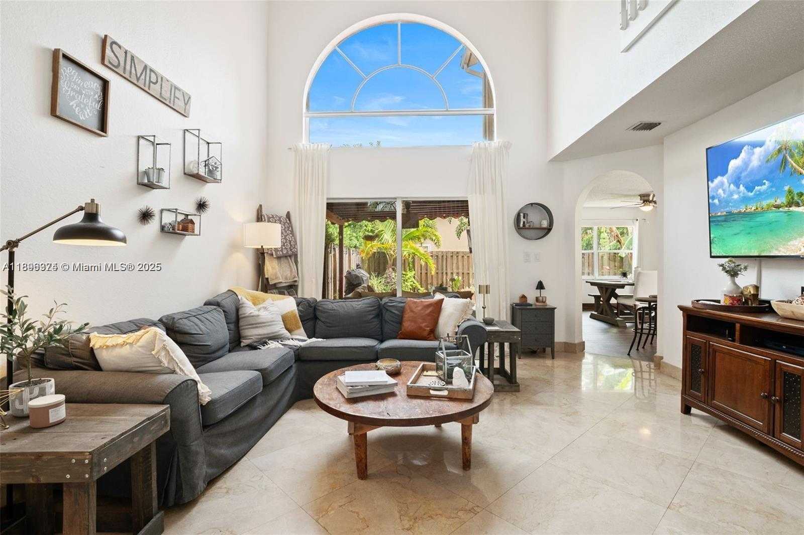 Small Image of 11341 NORTH WEST 52ND LN, Doral Number 5
