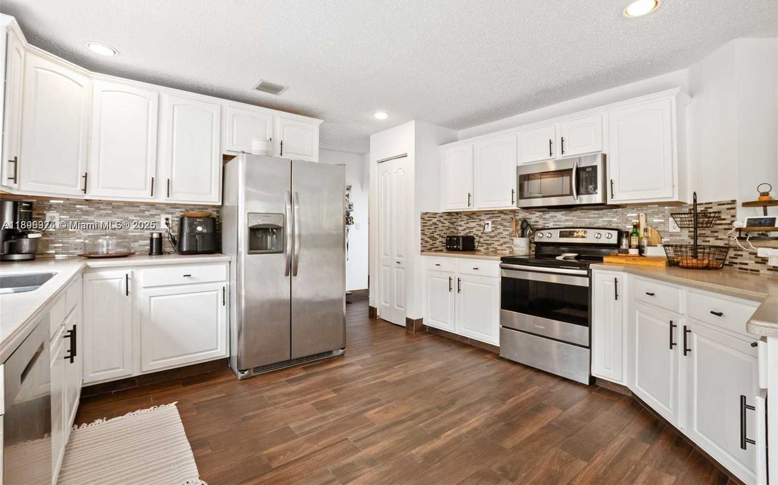 Small Image of 11341 NORTH WEST 52ND LN, Doral Number 9