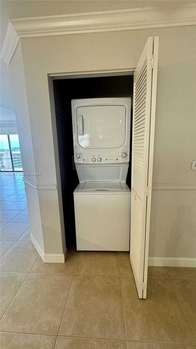 Small Image of 8395 SOUTH WEST 73RD AVE #806, Miami Number 33