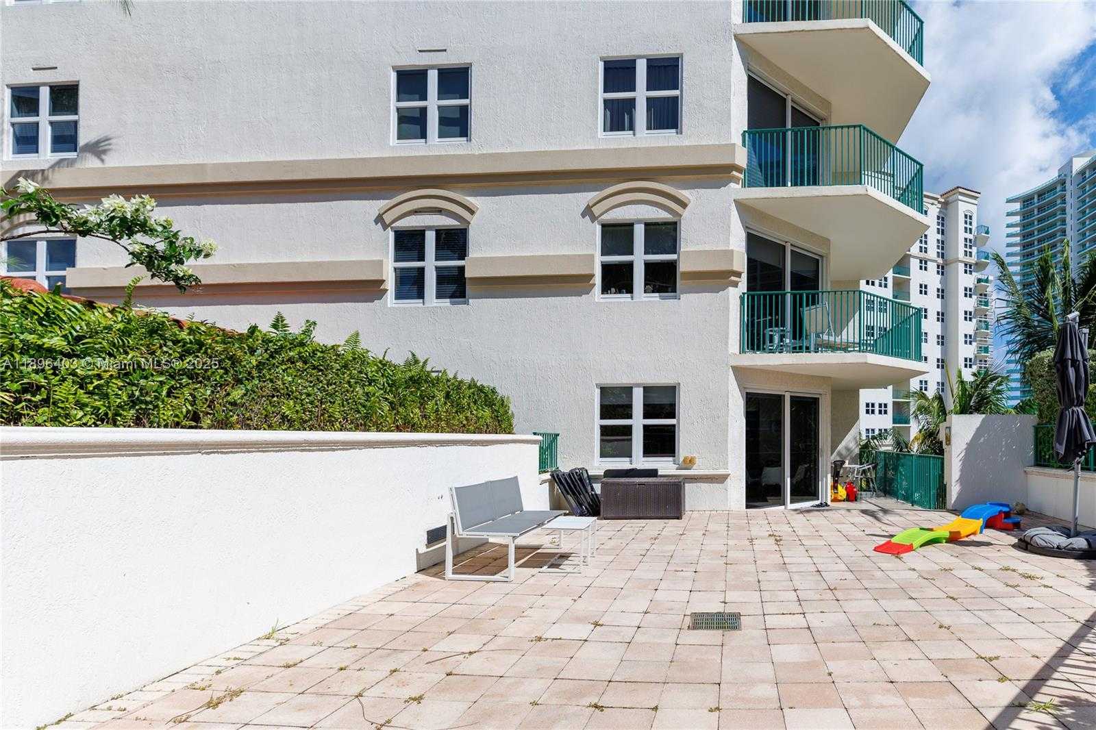 Small Image of 20000 EAST COUNTRY CLUB DR #501, Aventura Number 28