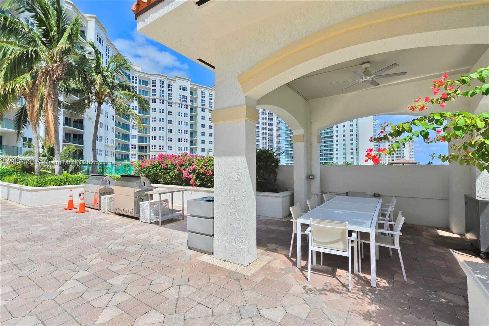 Small Image of 20000 EAST COUNTRY CLUB DR #501, Aventura Number 32