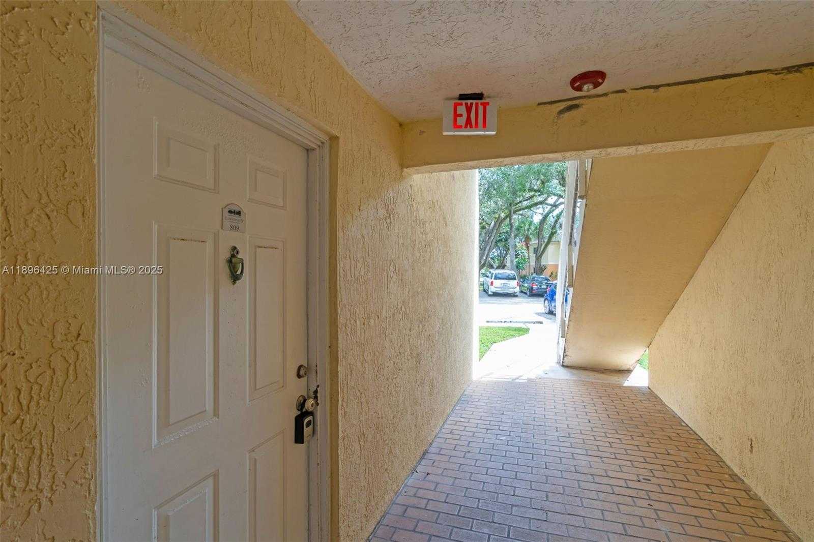 Small Image of 3680 NORTH 56TH AVE #809, Hollywood Number 14